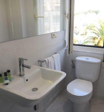 Hostal Portofino 5