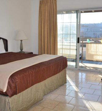 LAX Suites Hotel5