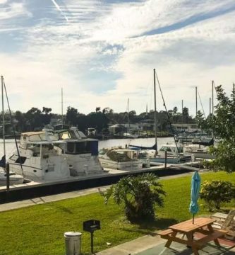 Magnuson Hotel & Marina New Port Richey 7
