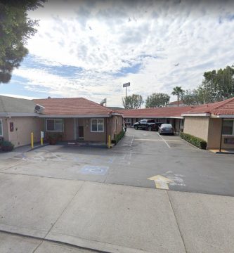 Tustin Motor Lodge 1