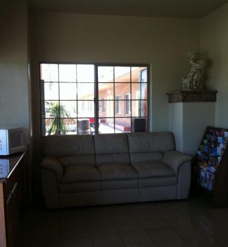 Village Inn Motel Tulare 4
