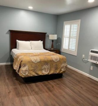Blue-Seal-Inn-4